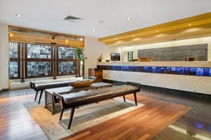 フロントデスク